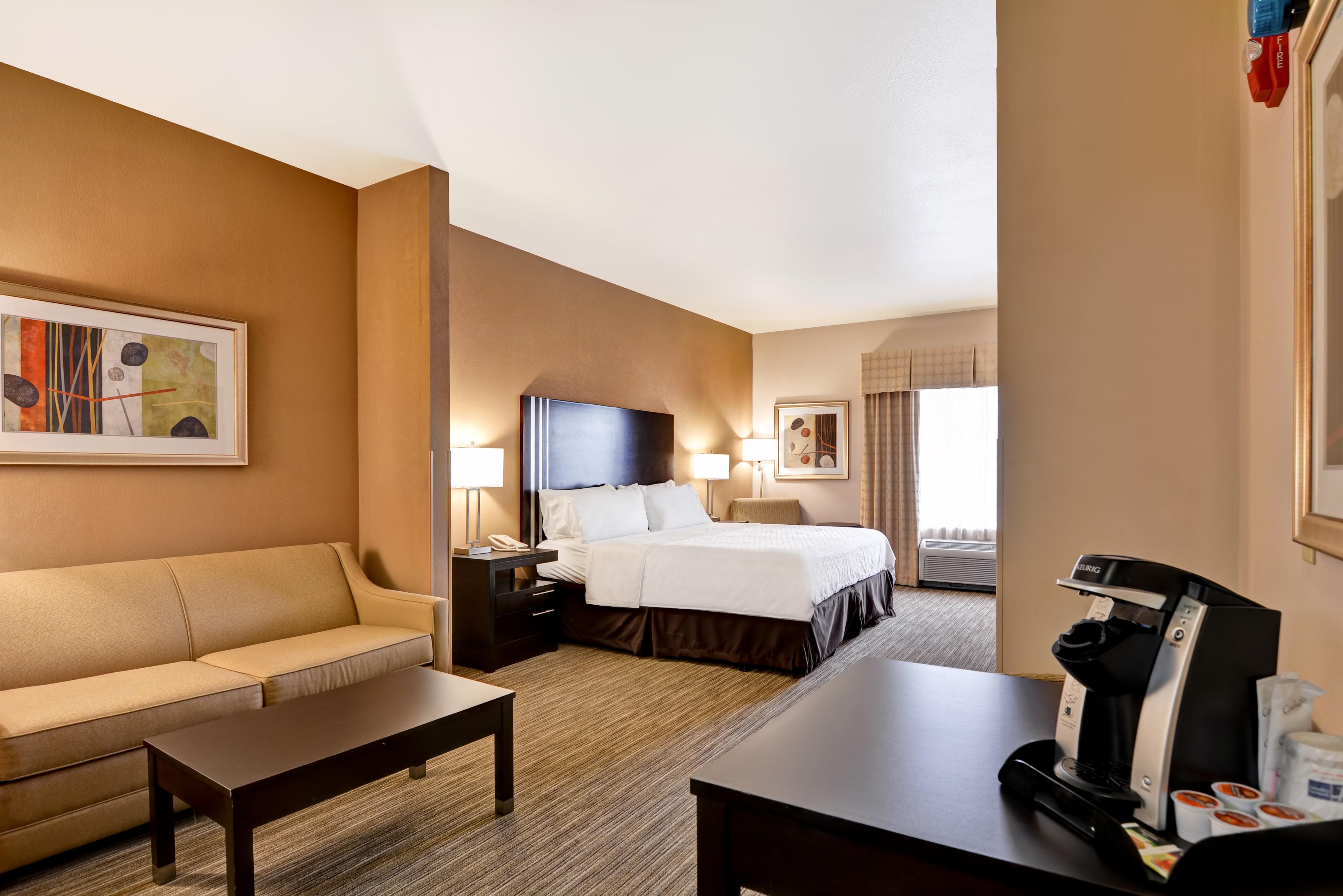 Holiday Inn Express Hotel & Suites Milwaukee-New Berlin By Ihg מראה חיצוני תמונה